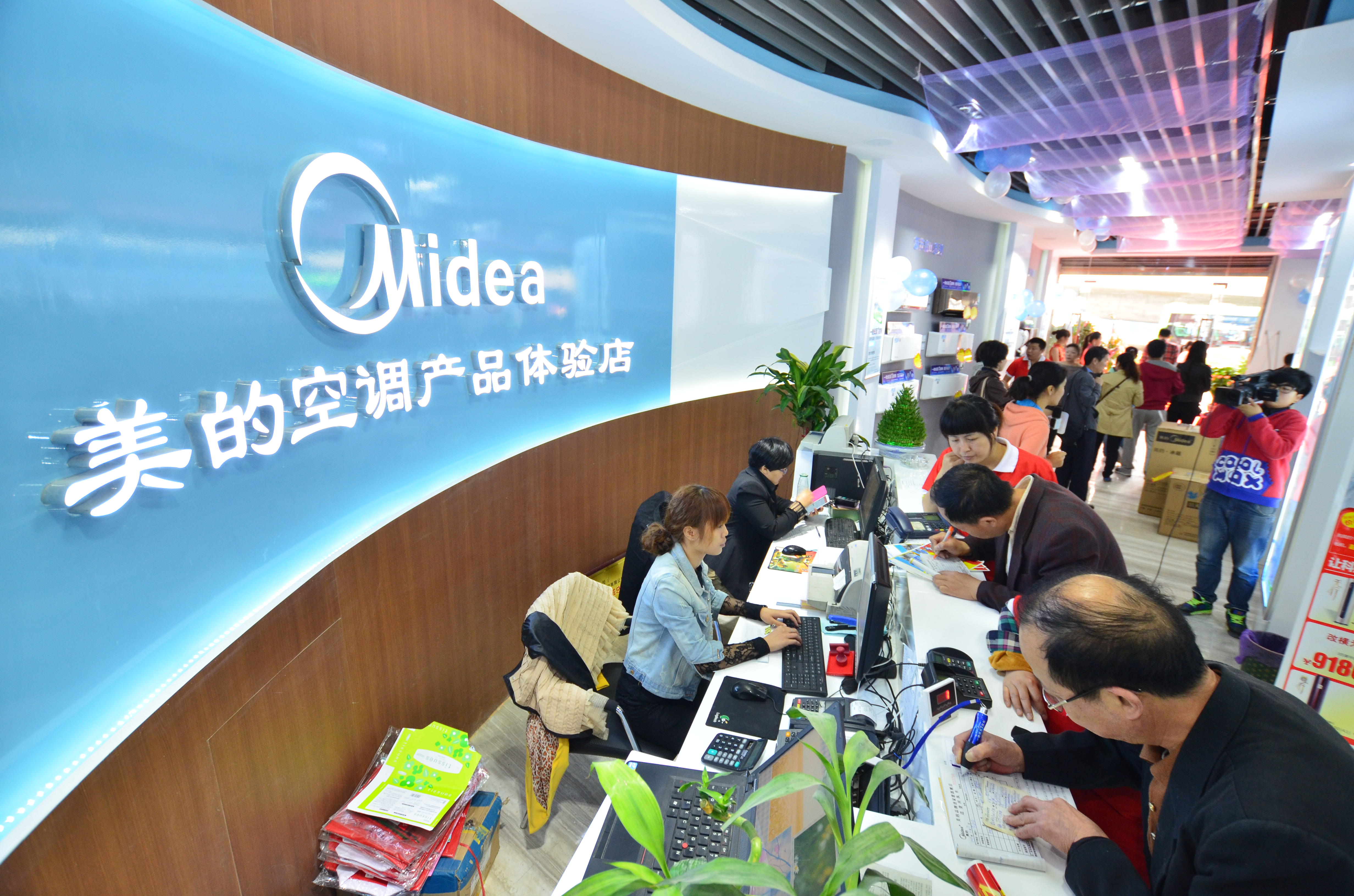 ���Ŀ��{(di��o)���۽����M(f��i)��ʹ�Ãr(ji��)ֵ����(ji��n)�־�Ʒ��(zh��n)�Բ���(d��ng)�u